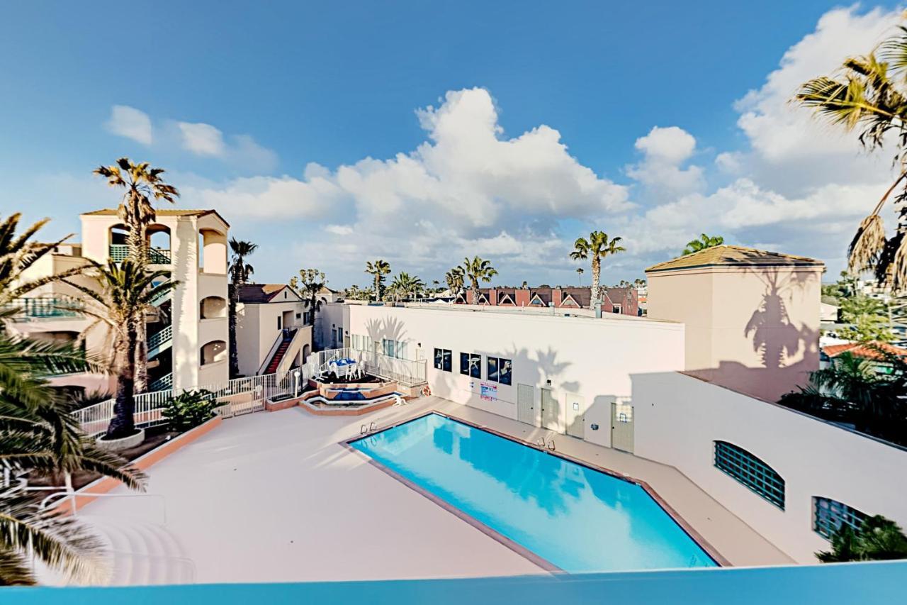 Imperial Beach Club Unit 303 Luaran gambar