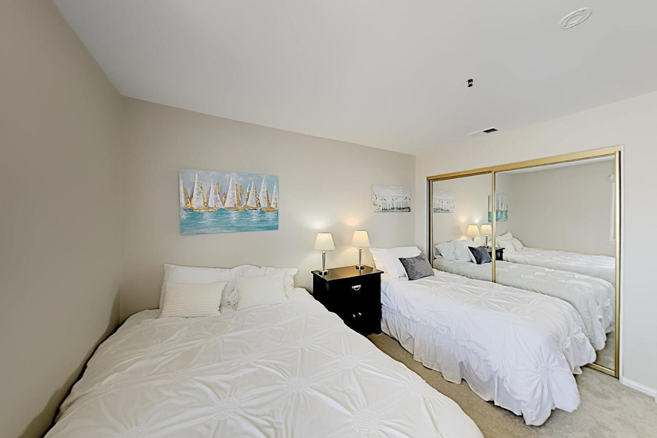 Imperial Beach Club Unit 303 Luaran gambar